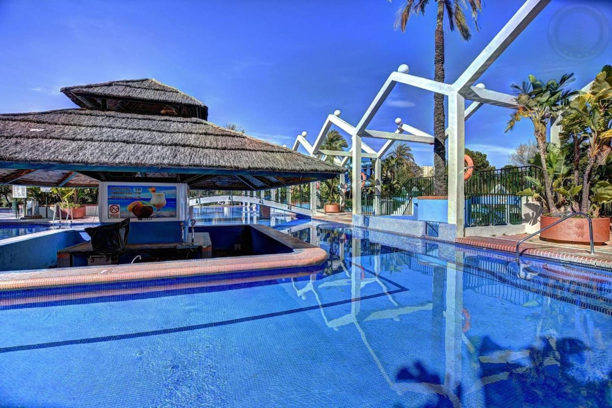 Frontal Sea View Apartment Benalbeach Benalmádena Dış mekan fotoğraf