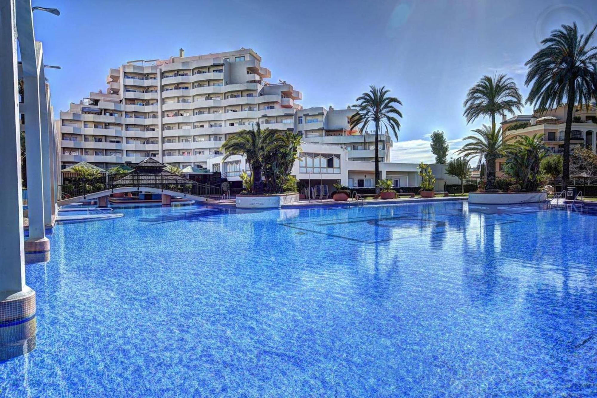 Frontal Sea View Apartment Benalbeach Benalmádena Dış mekan fotoğraf