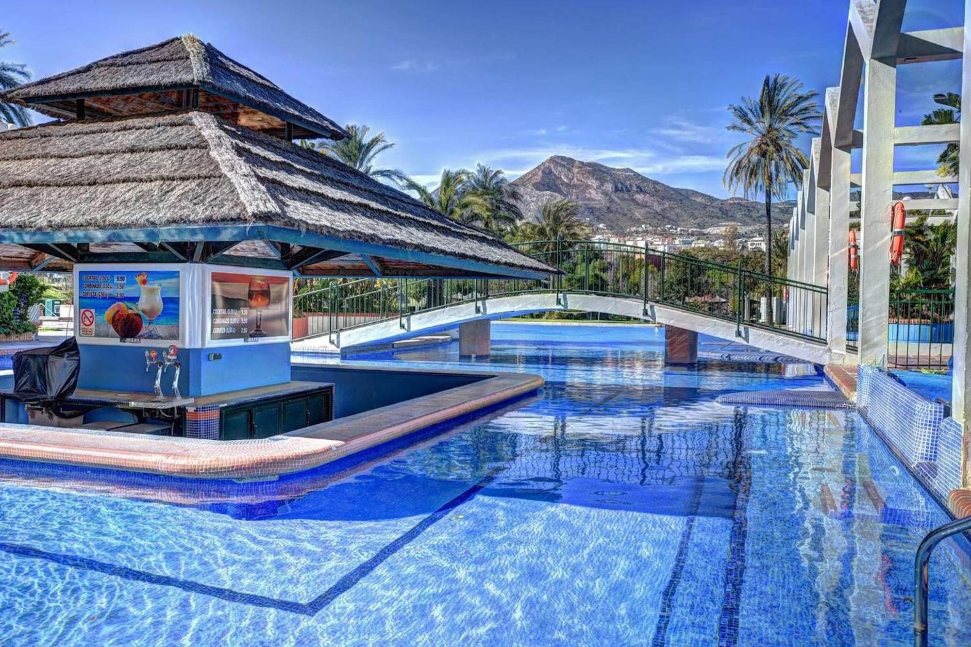 Frontal Sea View Apartment Benalbeach Benalmádena Dış mekan fotoğraf