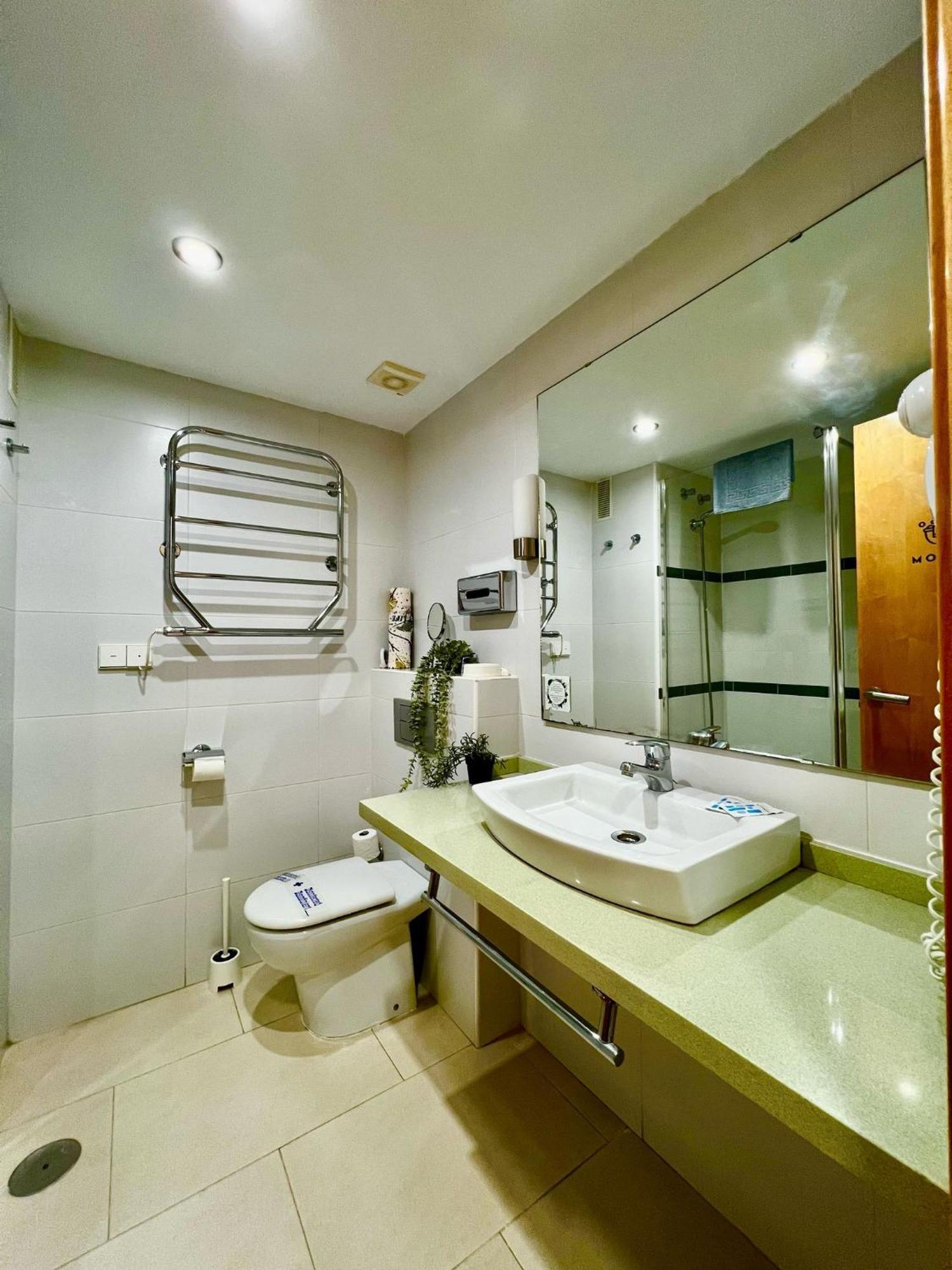 Frontal Sea View Apartment Benalbeach Benalmádena Dış mekan fotoğraf